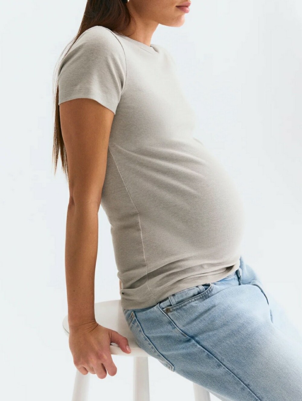 H&M Mama Maternity Ribbed Crew Neck Tee. Size: Small
